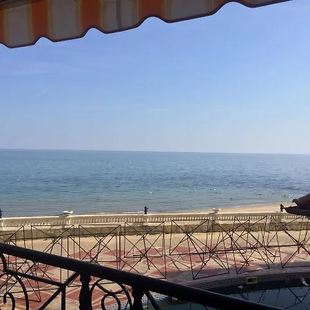 Studio Del Mar 公寓 *